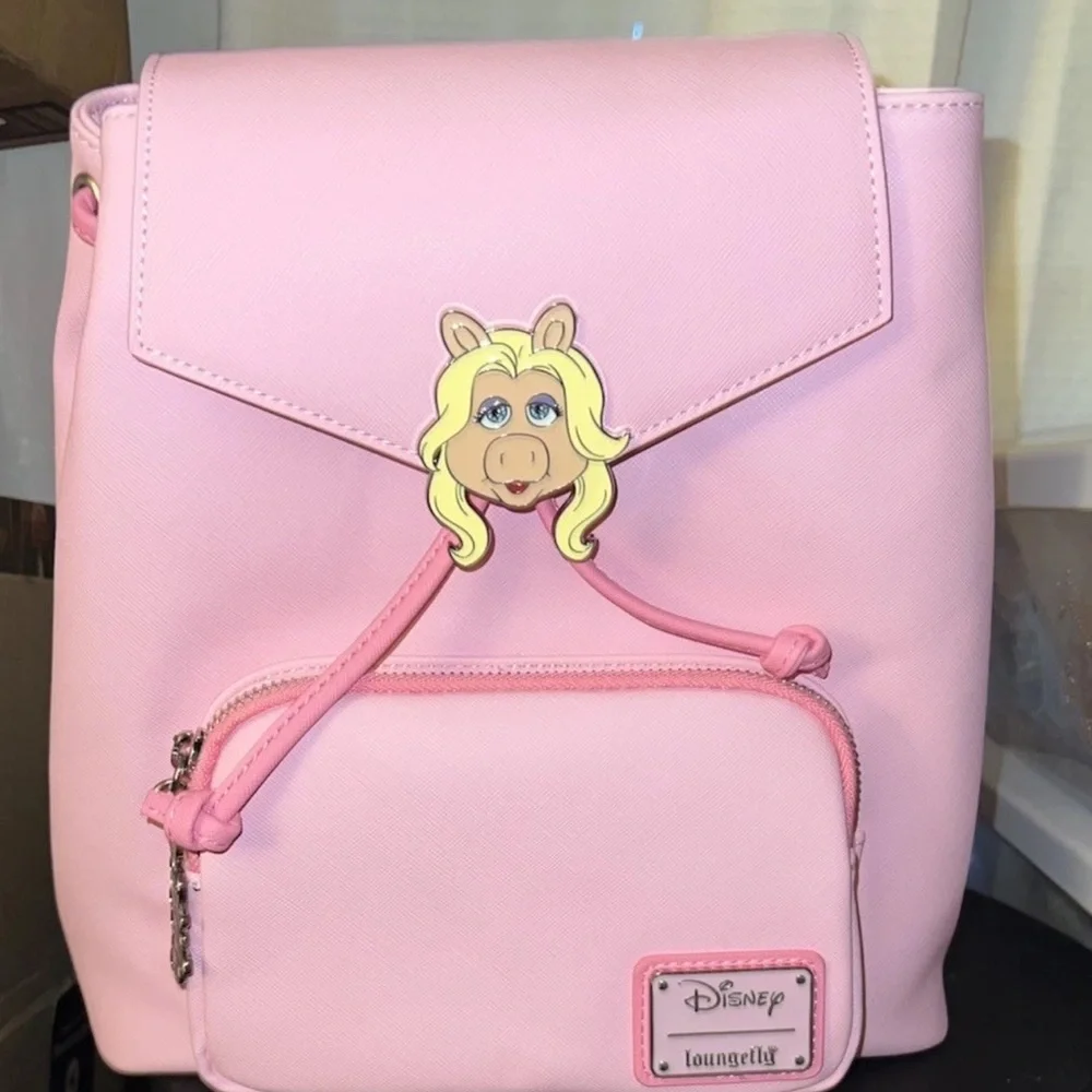 Loungefly Muppets Miss Piggy Backpack